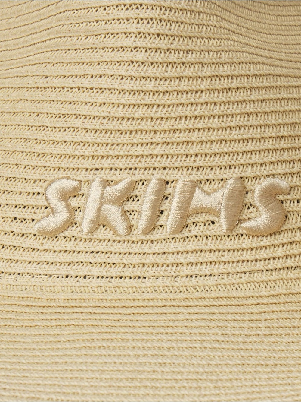 SKIMS WOVEN SIDE SNAP HAT NIP - Picture 2 of 4